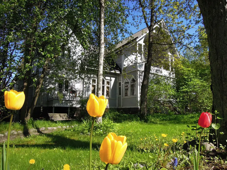 Energy-Saving Tips for Spring Energy-Saving Tips for Spring