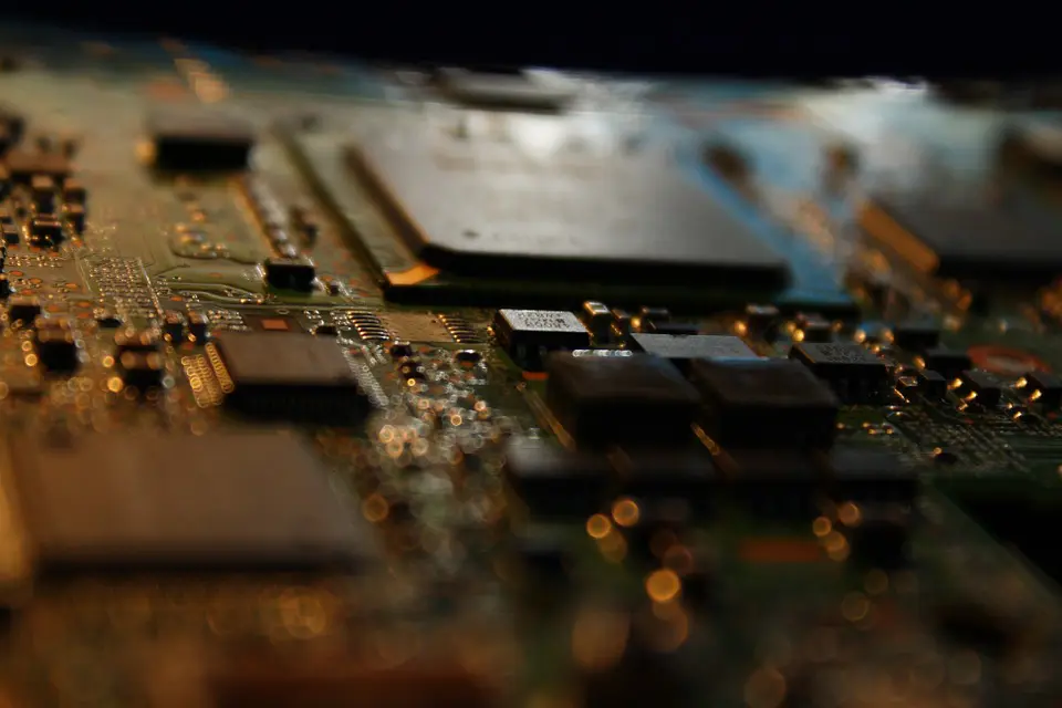 Halogen-free Printed Circuit Boards Halogen-free Printed Circuit Boards