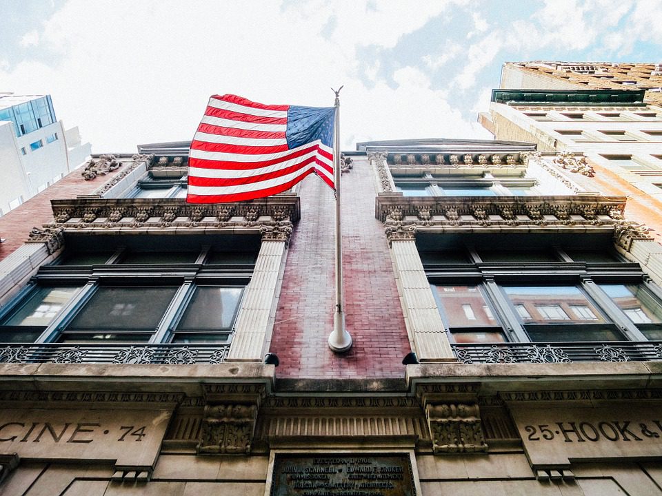 Choose an American Manufacturer Choose an American Manufacturer
